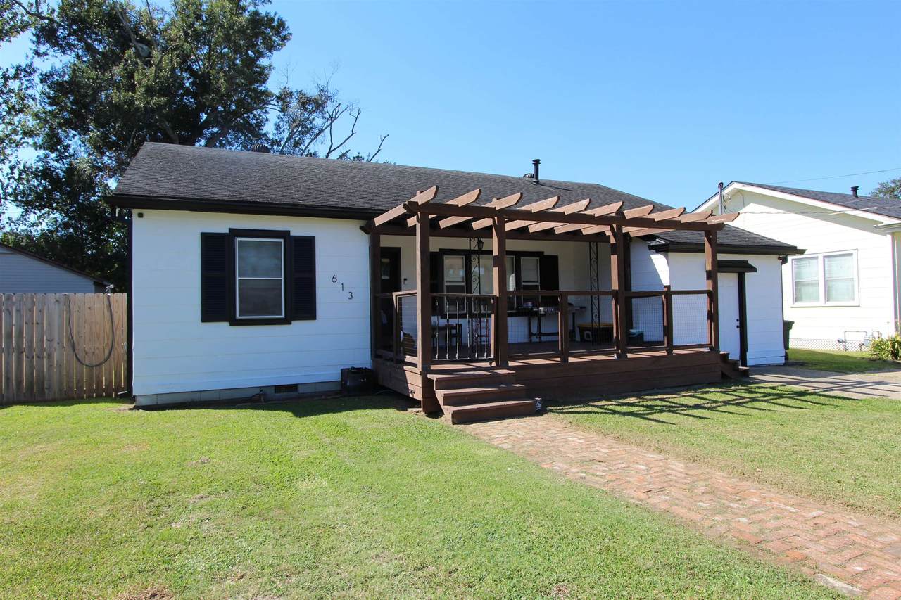 613 Duval Avenue - Photo 1