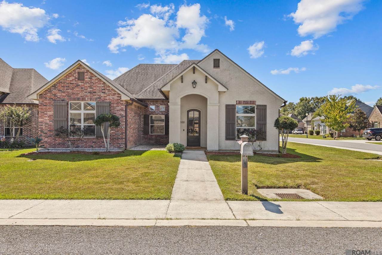 100 Flora Springs Dr - Photo 1