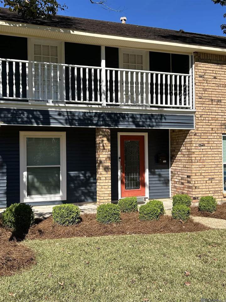 12645 Warwick Ave - Photo 1