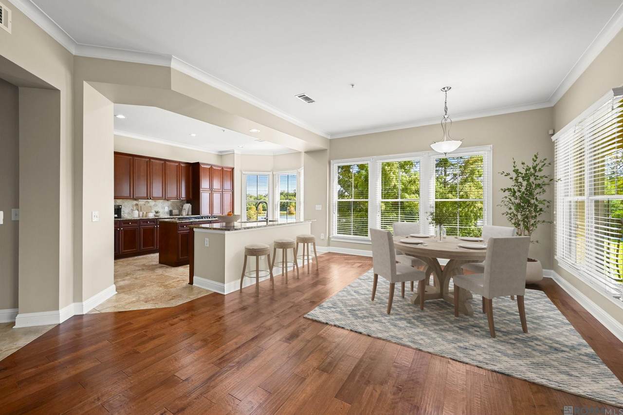 998 Stanford Ave - Photo 1