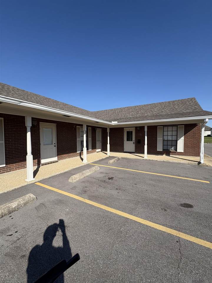 1130 Range Ave - Photo 1