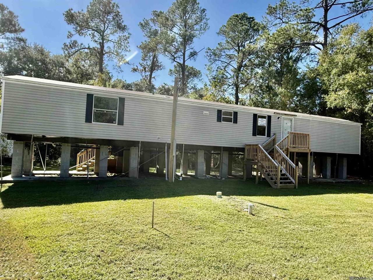 38188 Oak St - Photo 1