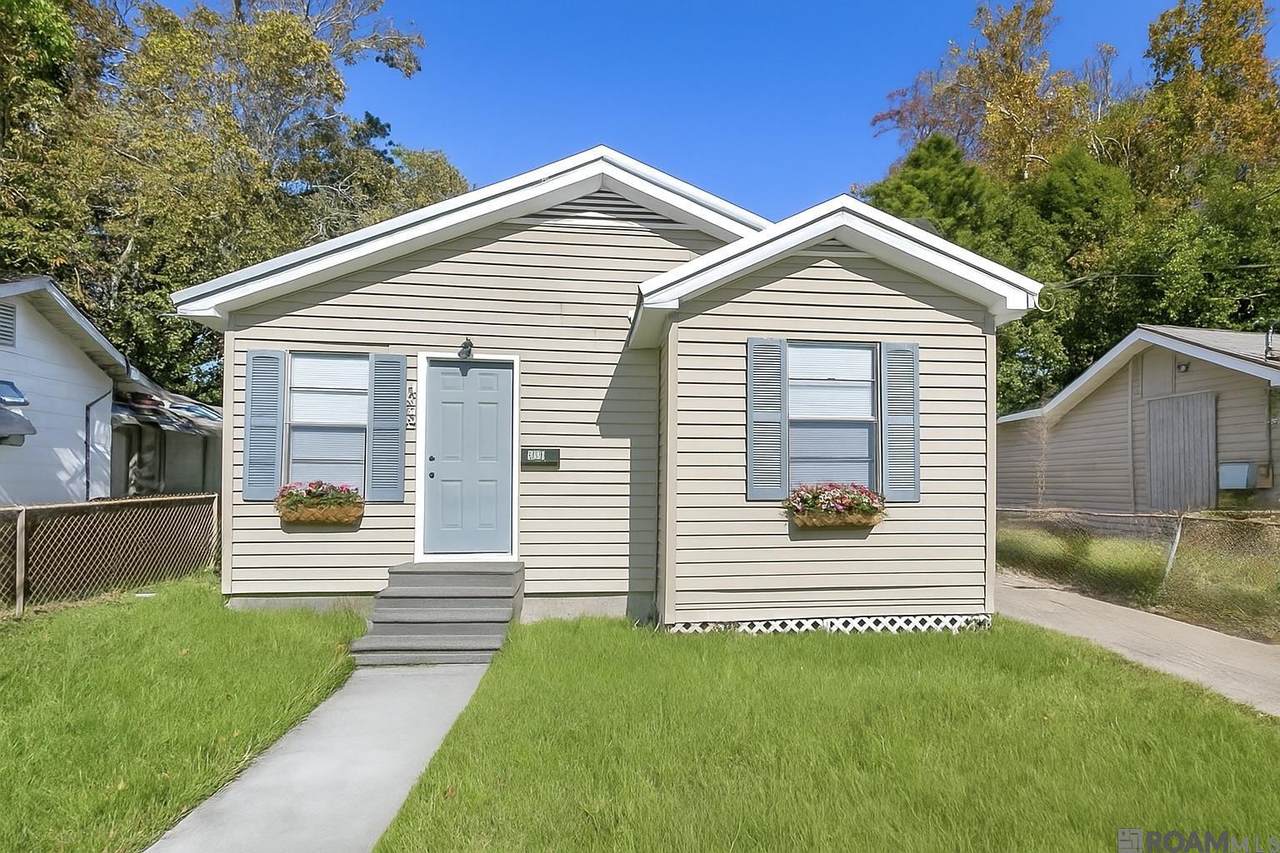 4723 Sherwood St - Photo 1