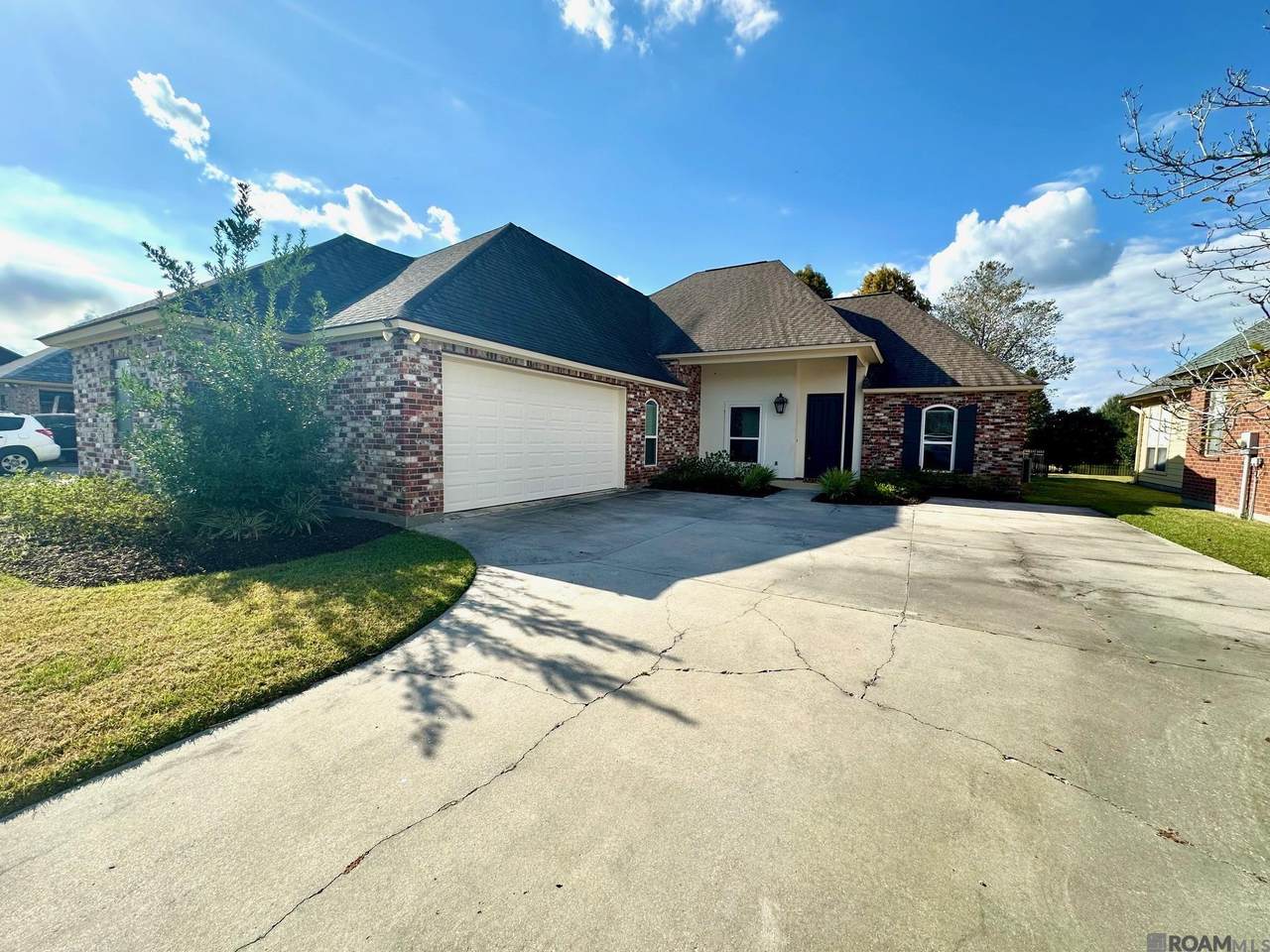 10723 Hillbrook Ave - Photo 1