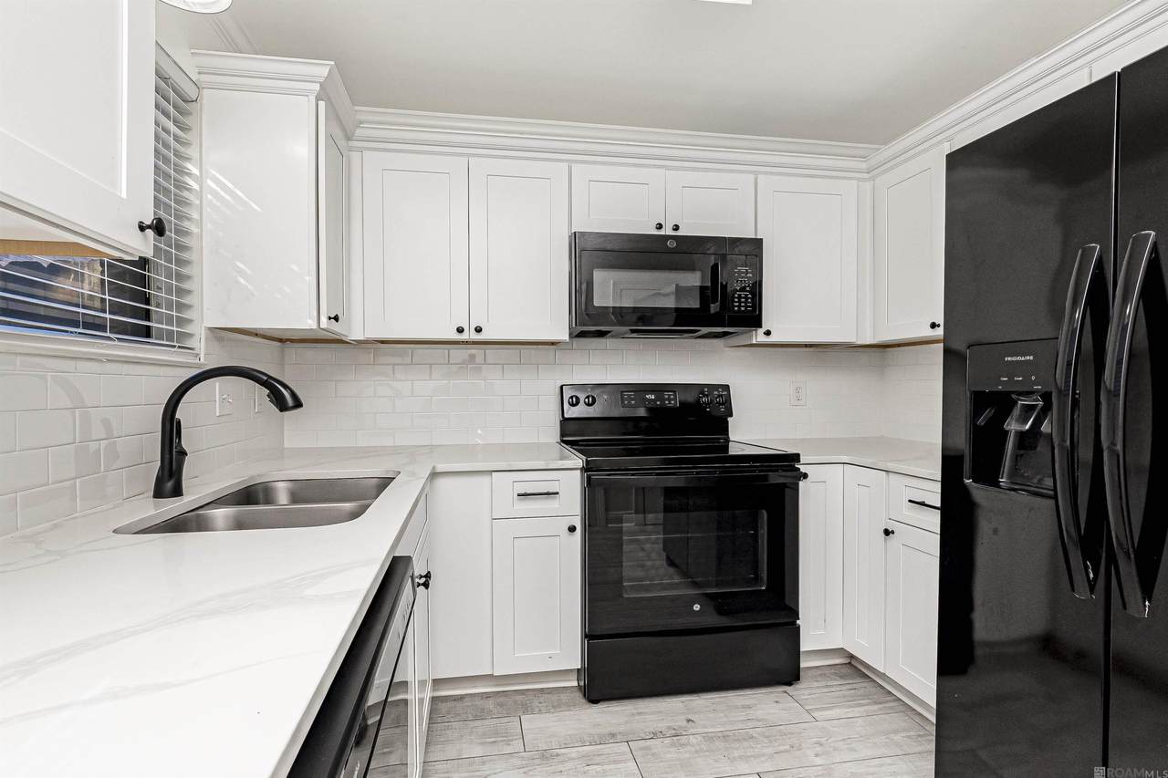 9506 Jefferson Hwy Highway - Photo 1