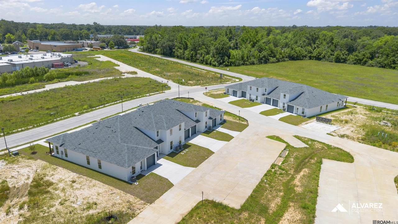 https://bt-photos.global.ssl.fastly.net/batonrouge/orig_boomver_1_2025020977-2.jpg