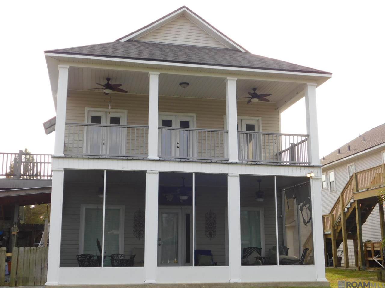 11182 River Highlands - Photo 1