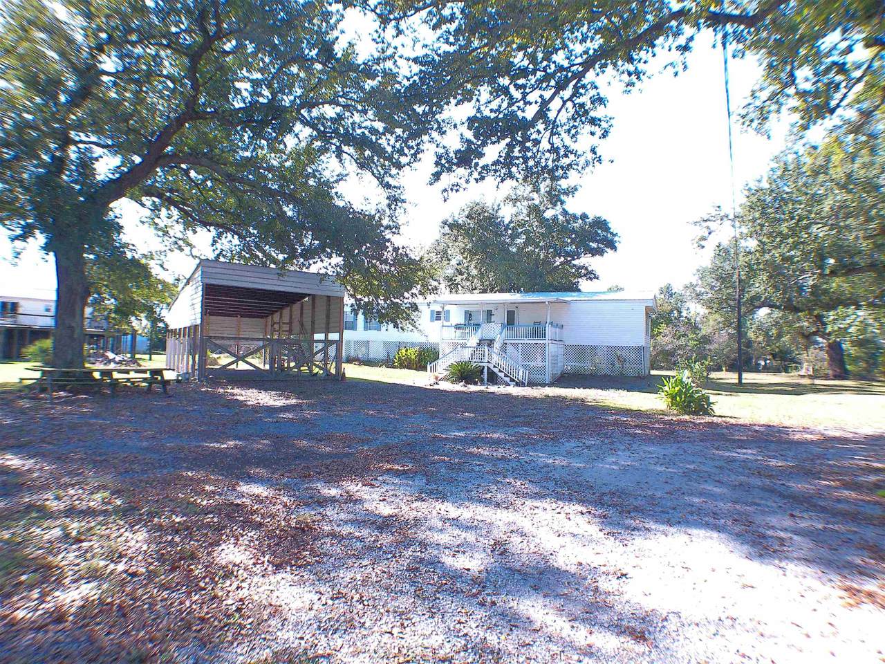 307 Lashbrooke Street - Photo 1