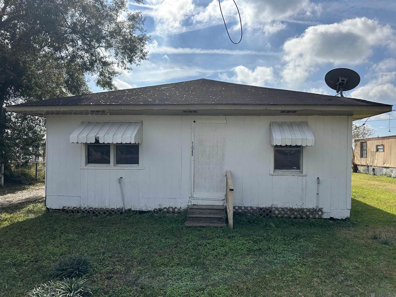 12398 Mary Rd - Photo 1