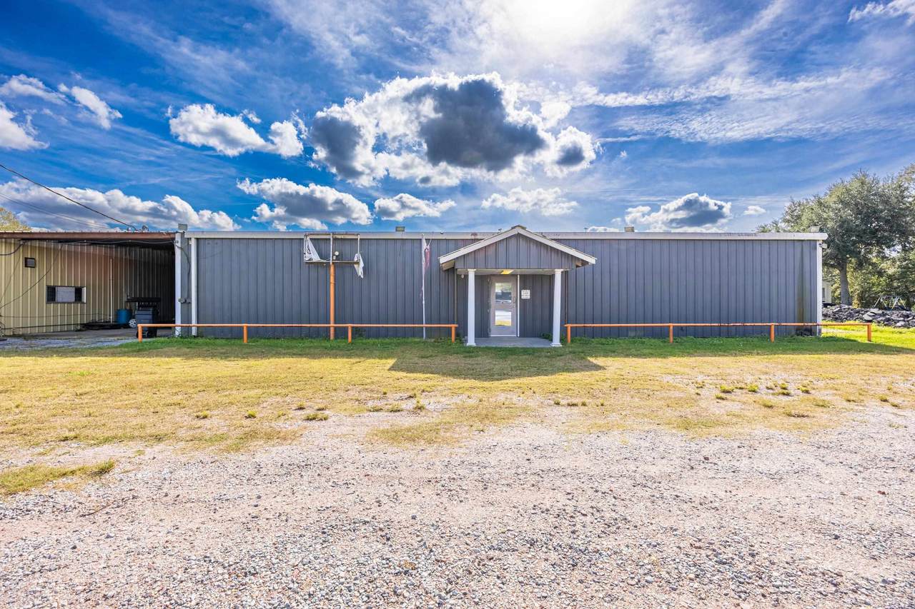 1988 Burma Rd - Photo 1