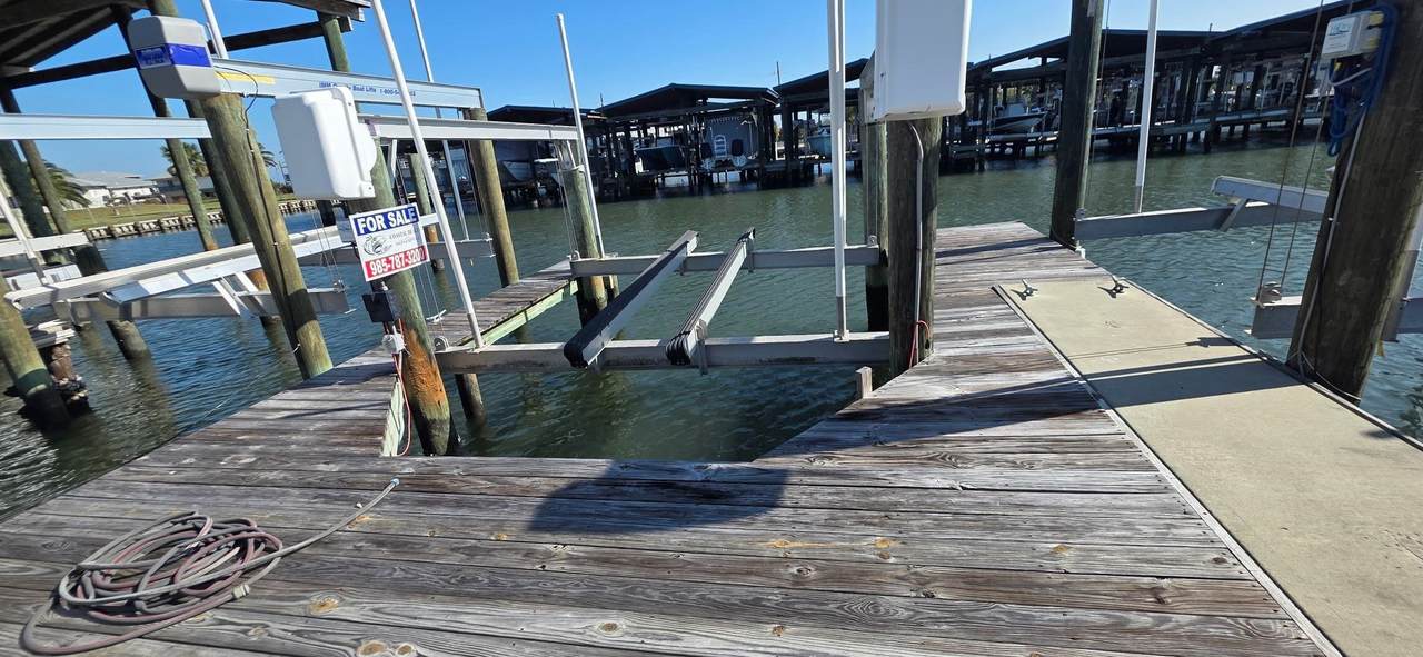 47 Pirates Cove Marina - Photo 1