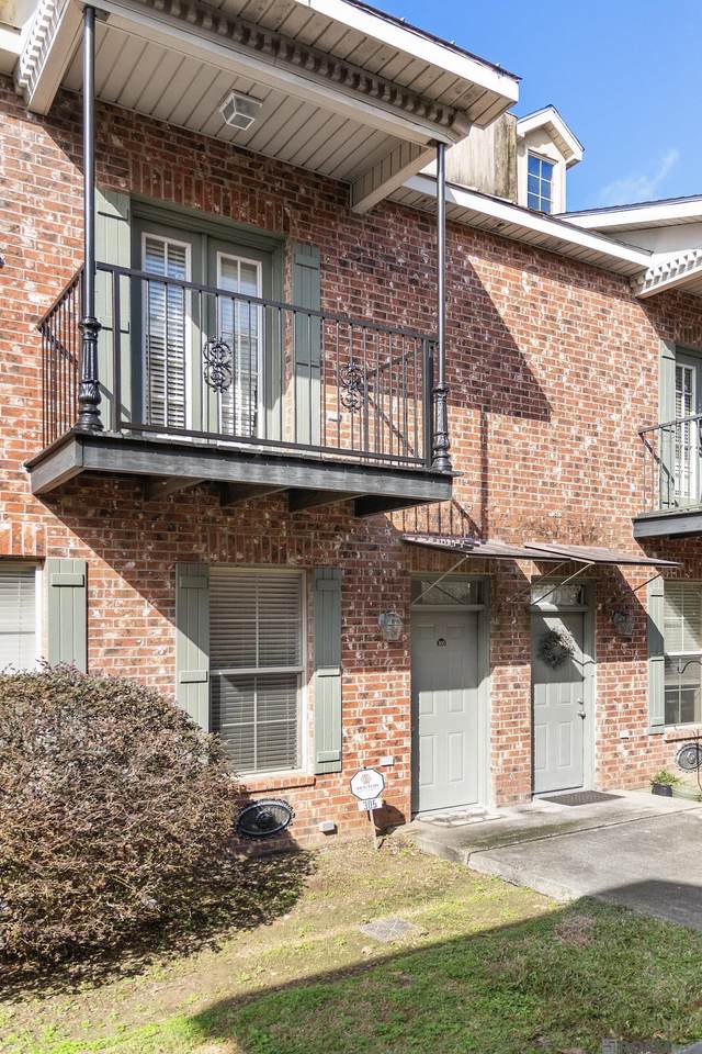 10600 Lakes Blvd - Photo 1