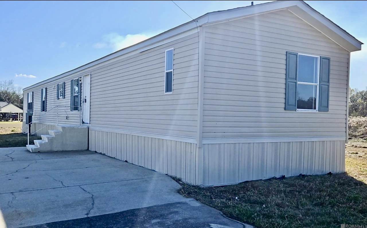 521 Blakefield Dr - Photo 1