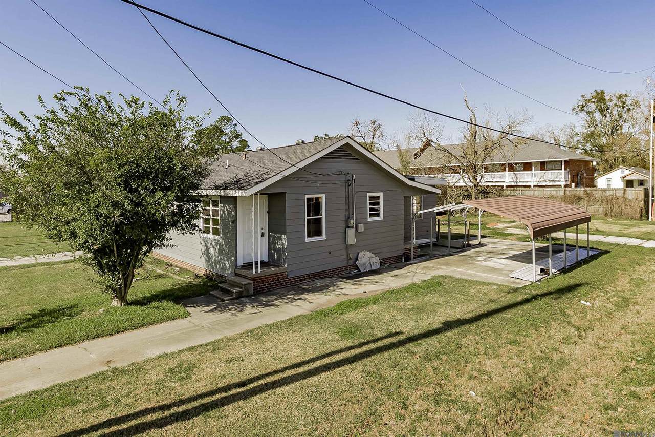 381 Mills Ave - Photo 1