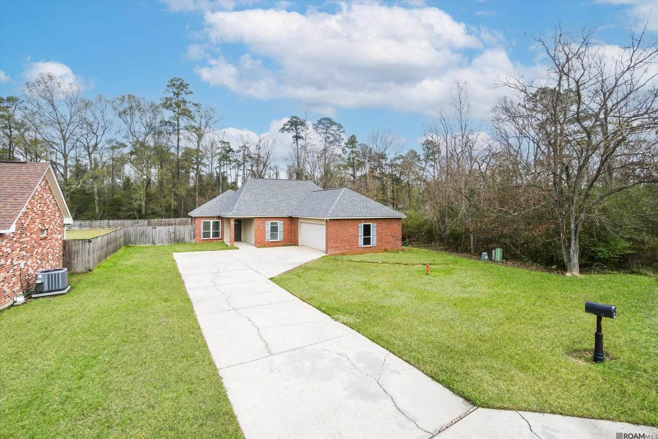 8085 Wolf Creek Place - Photo 1