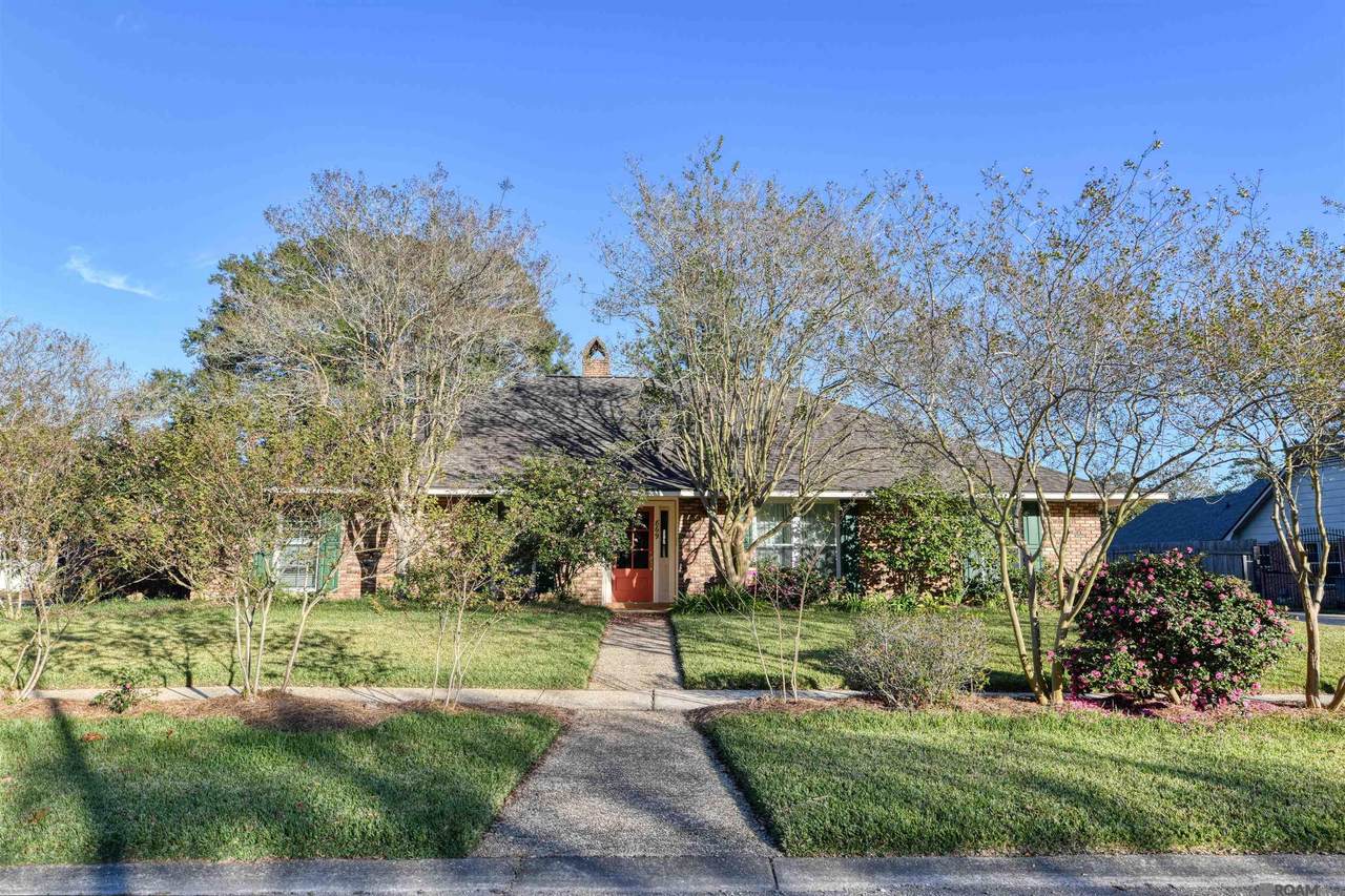 869 Heather Dr - Photo 1