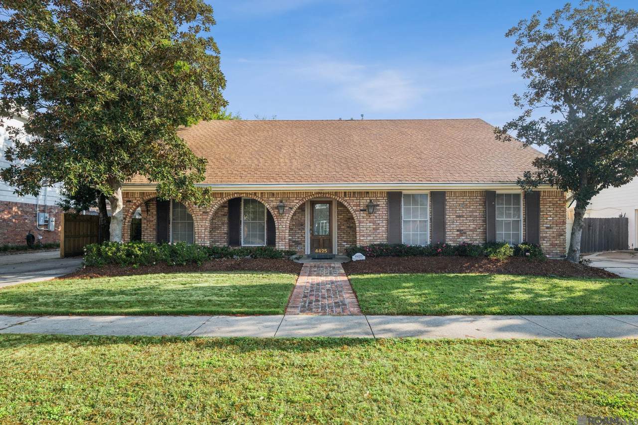 4425 Elmwood Parkway - Photo 1