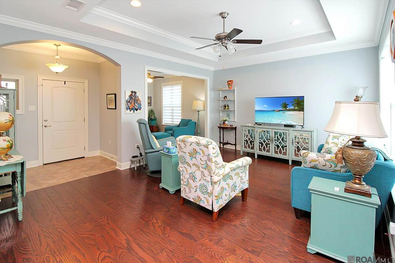 7111 Village Maison Ct - Photo 1