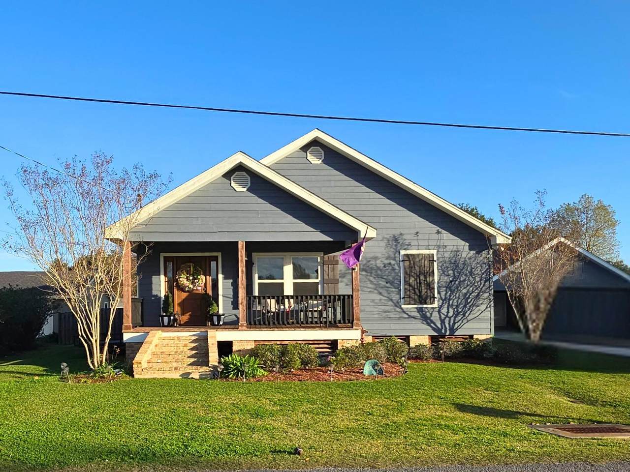 255 West 24th Street - Photo 1