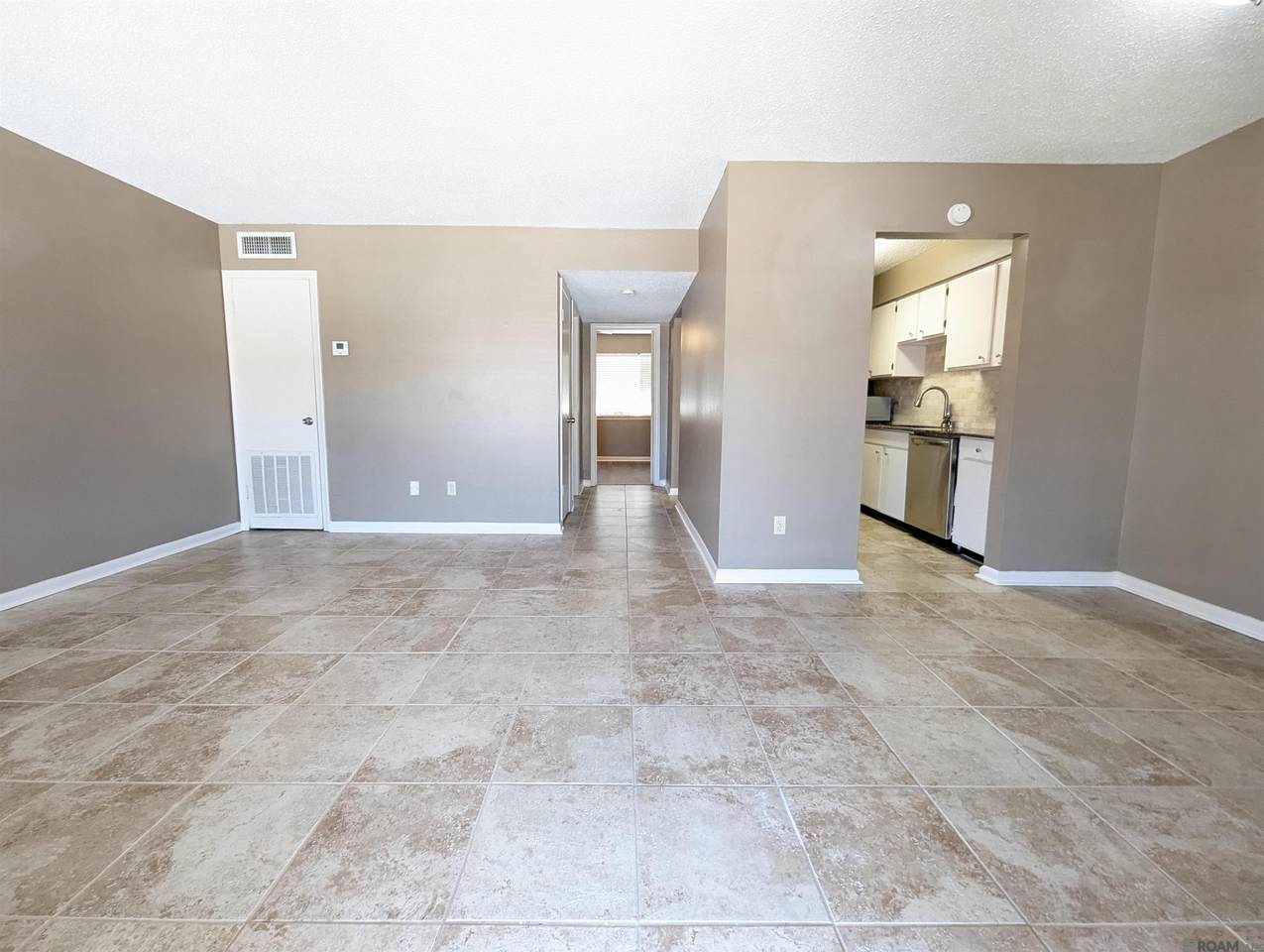 1701 Lobdell Ave - Photo 1