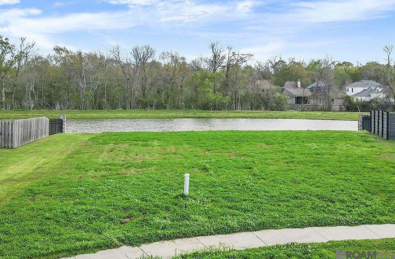 13527 Lexington Oaks Dr - Photo 1