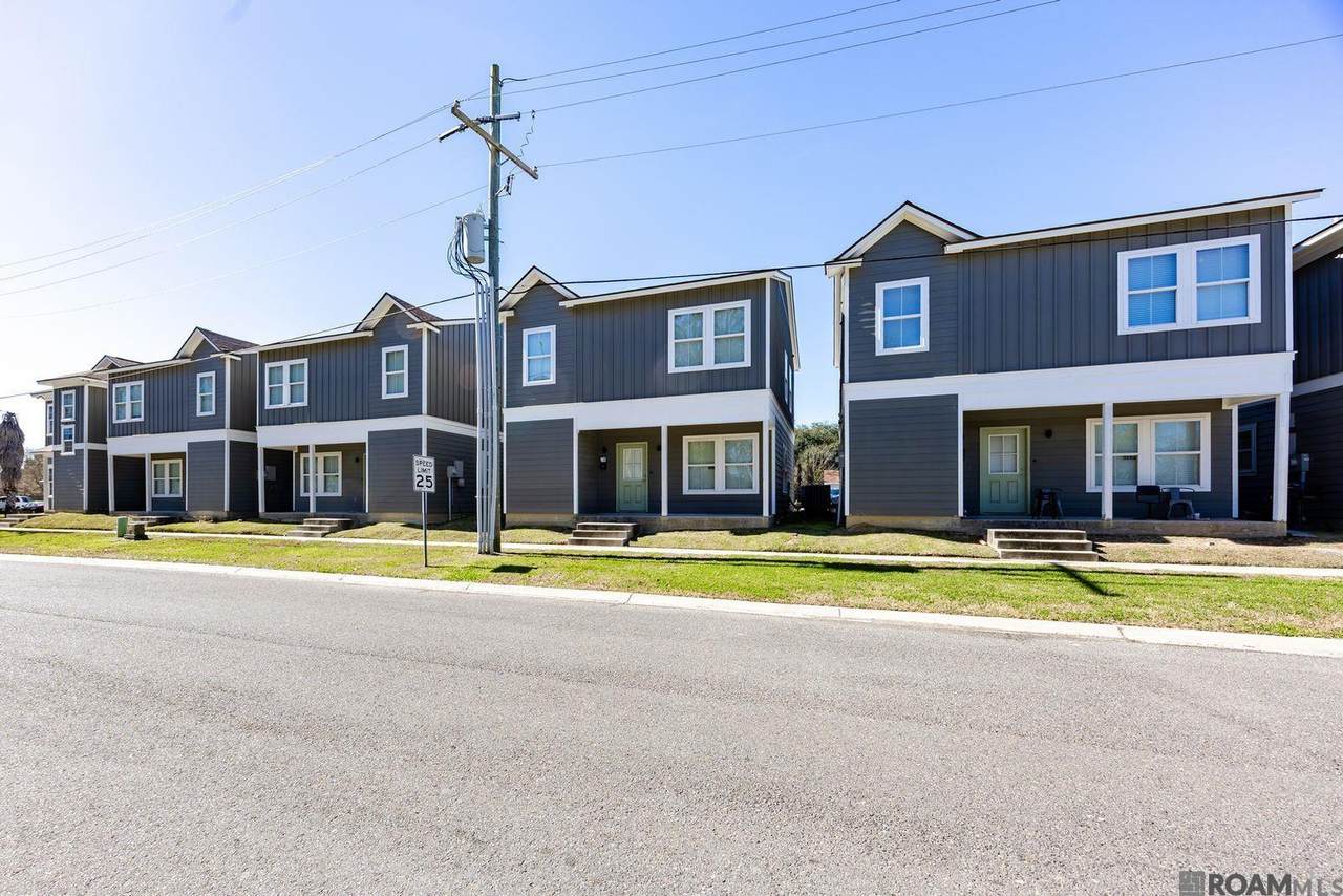 3202-3230 Iowa St - Photo 1