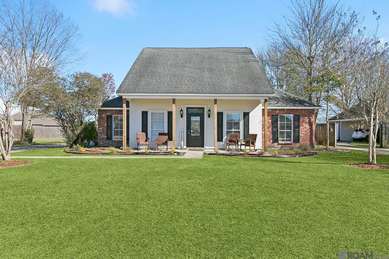 36340 Lucas Dr - Photo 1