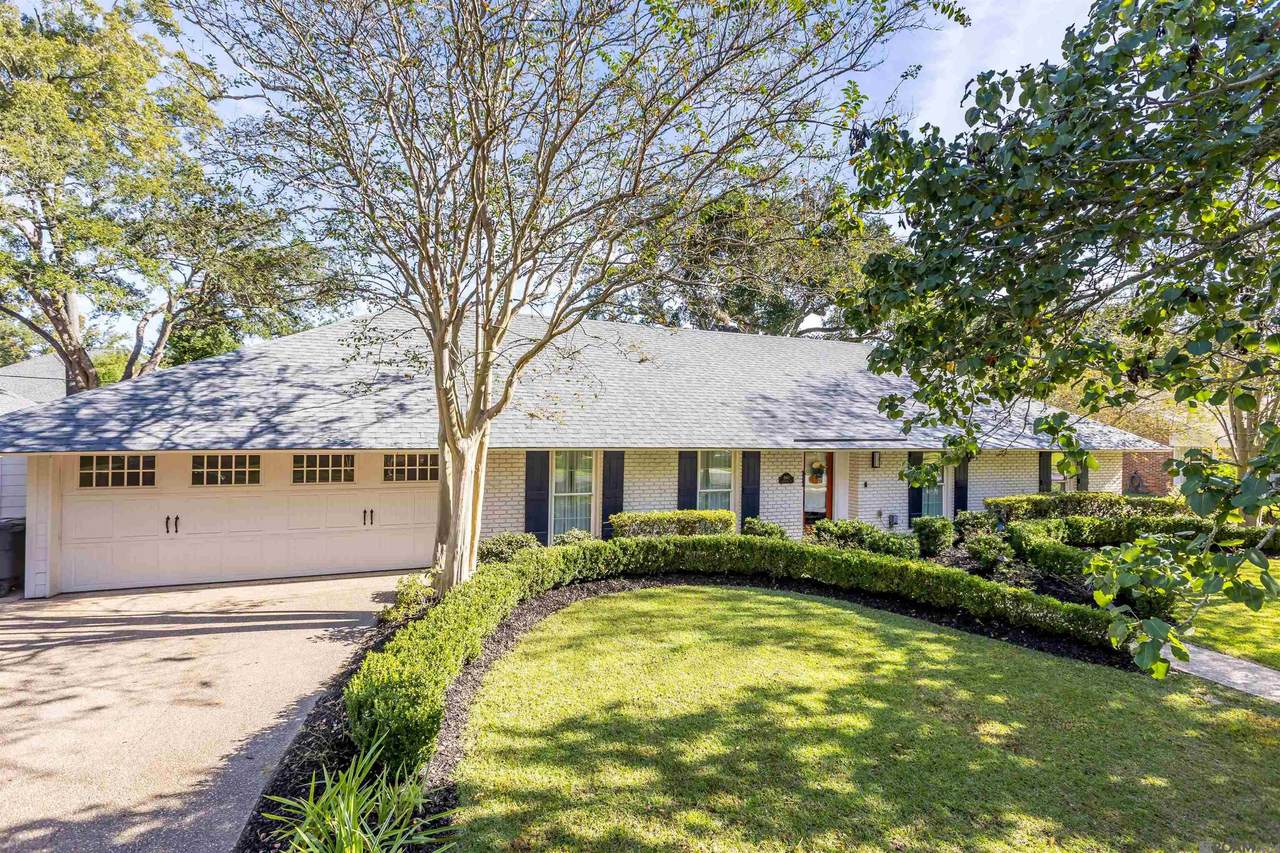 4843 Sweetbriar St - Photo 1