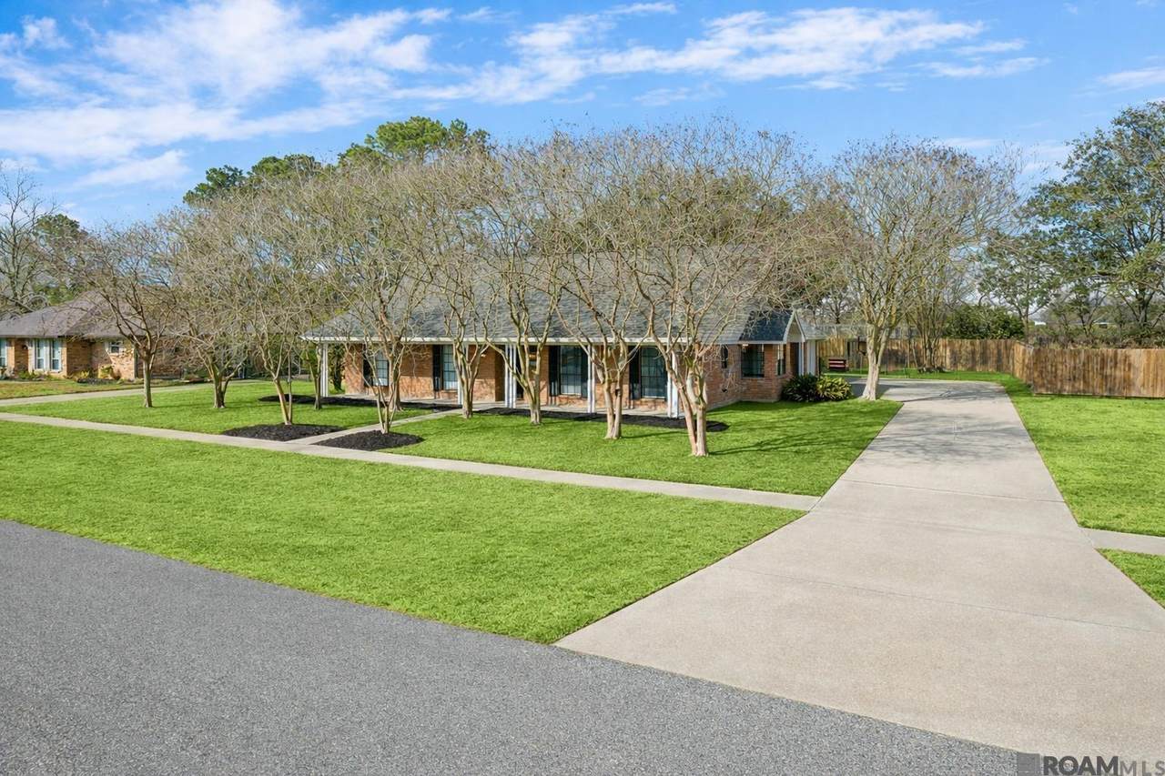 2113 Alice St - Photo 1