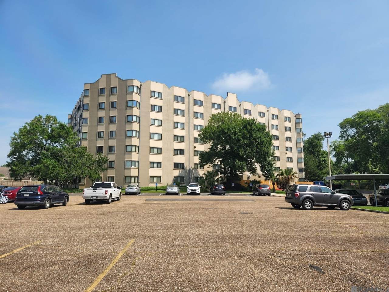 11550 Southfork Ave - Photo 1