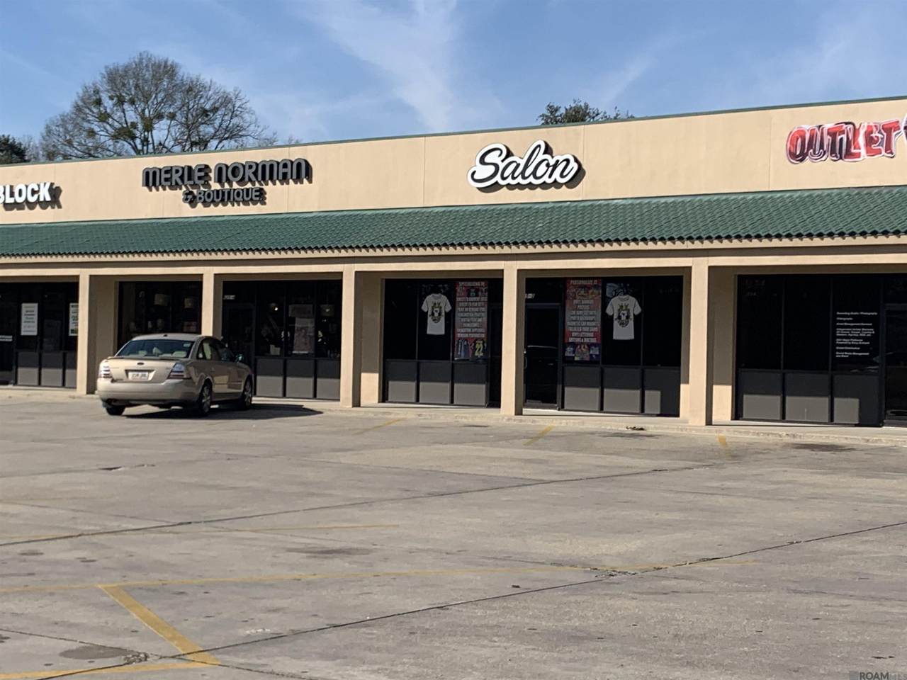 625 Burnside Ave - Photo 1