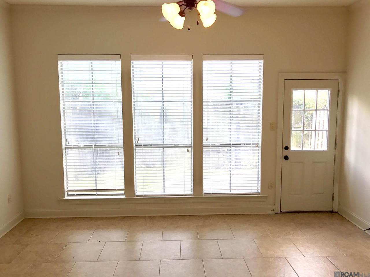 https://bt-photos.global.ssl.fastly.net/batonrouge/orig_boomver_1_2026002588-2.jpg