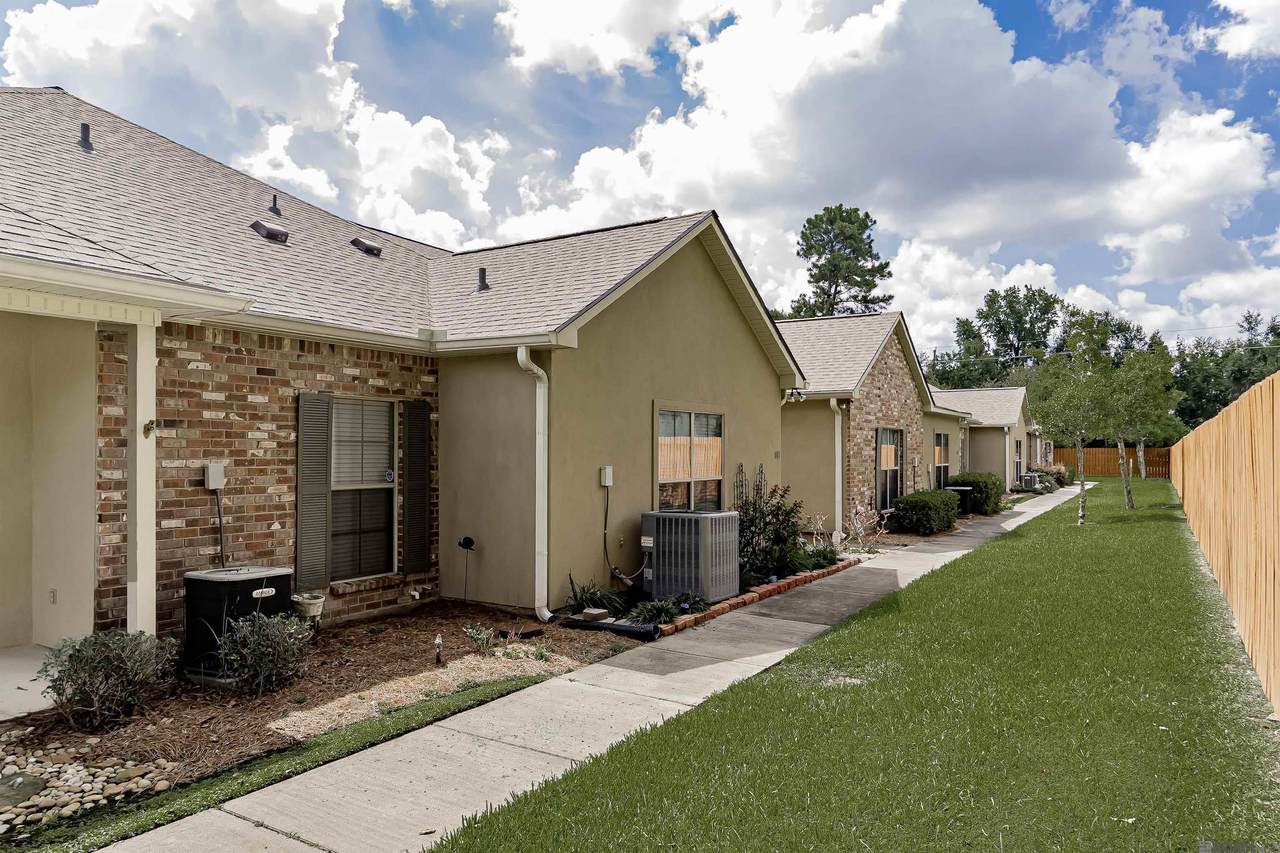 11510 Southfork Ave - Photo 1