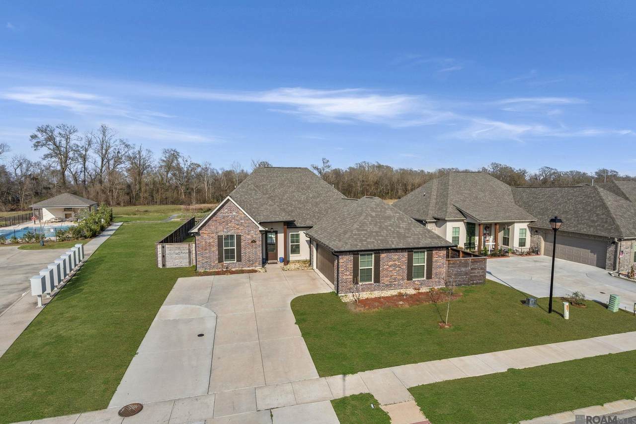 7187 Panama Canal Dr - Photo 1