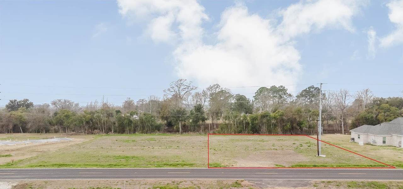 3813 Highway 308 - Photo 1