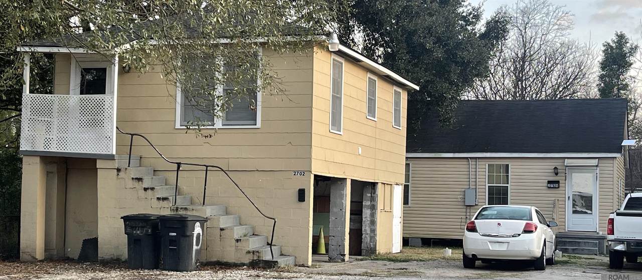 2702-2704 Iroquois St - Photo 1