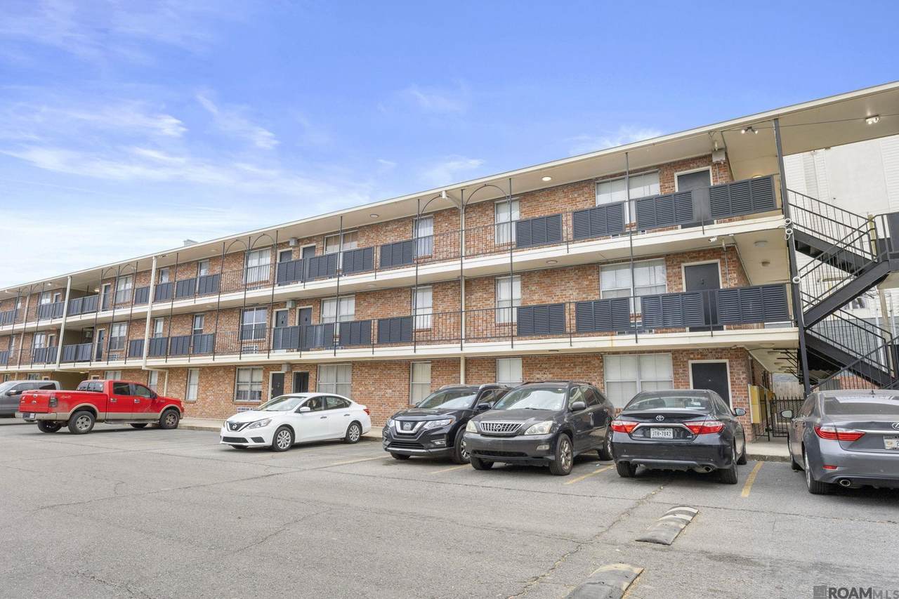 3101 Highland Rd - Photo 1