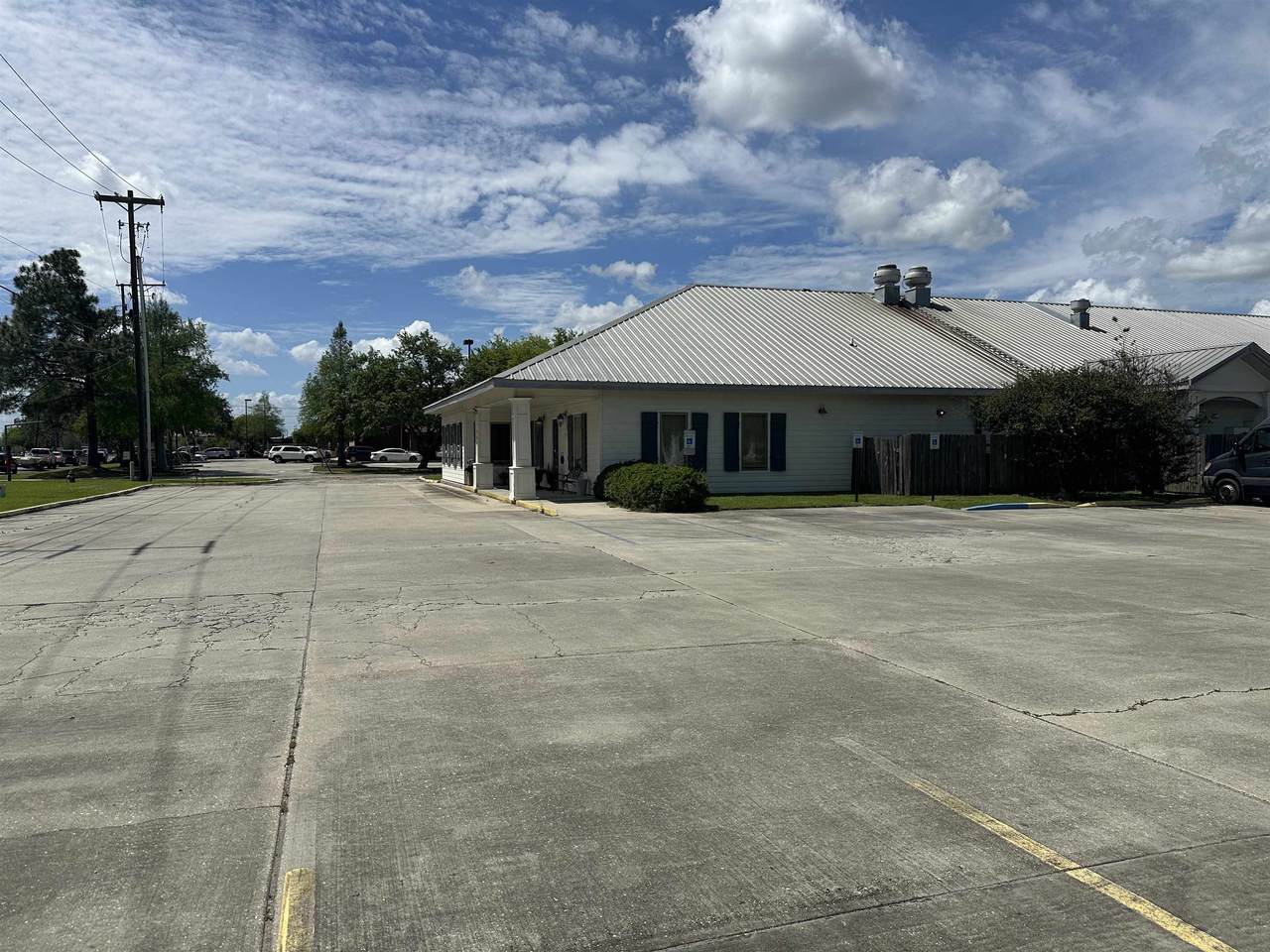 207 Bayou Rd - Photo 1