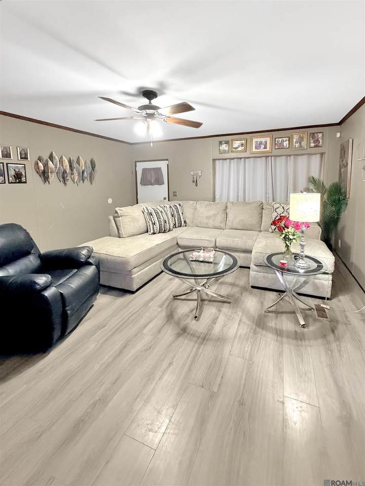 https://bt-photos.global.ssl.fastly.net/batonrouge/1280_boomver_1_2026003913-2.jpg