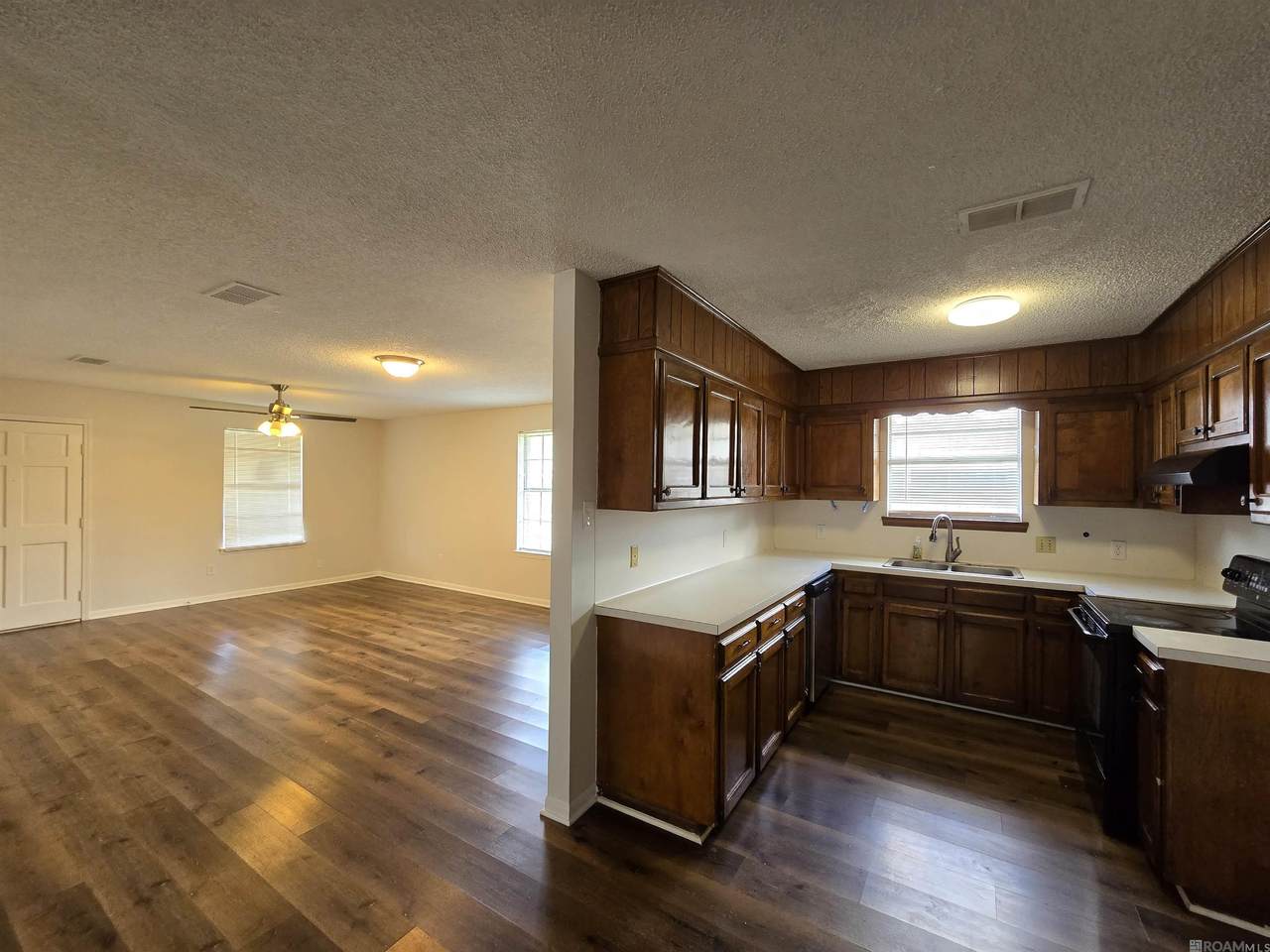 https://bt-photos.global.ssl.fastly.net/batonrouge/1280_boomver_1_2026004260-2.jpg
