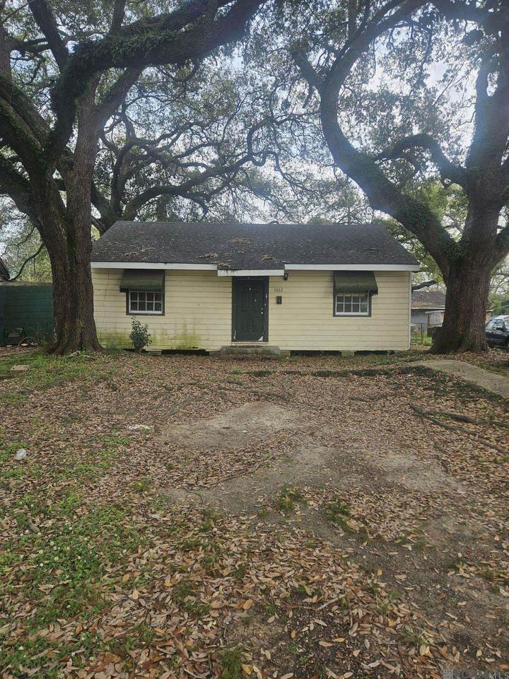 3322 Greenwell St - Photo 1