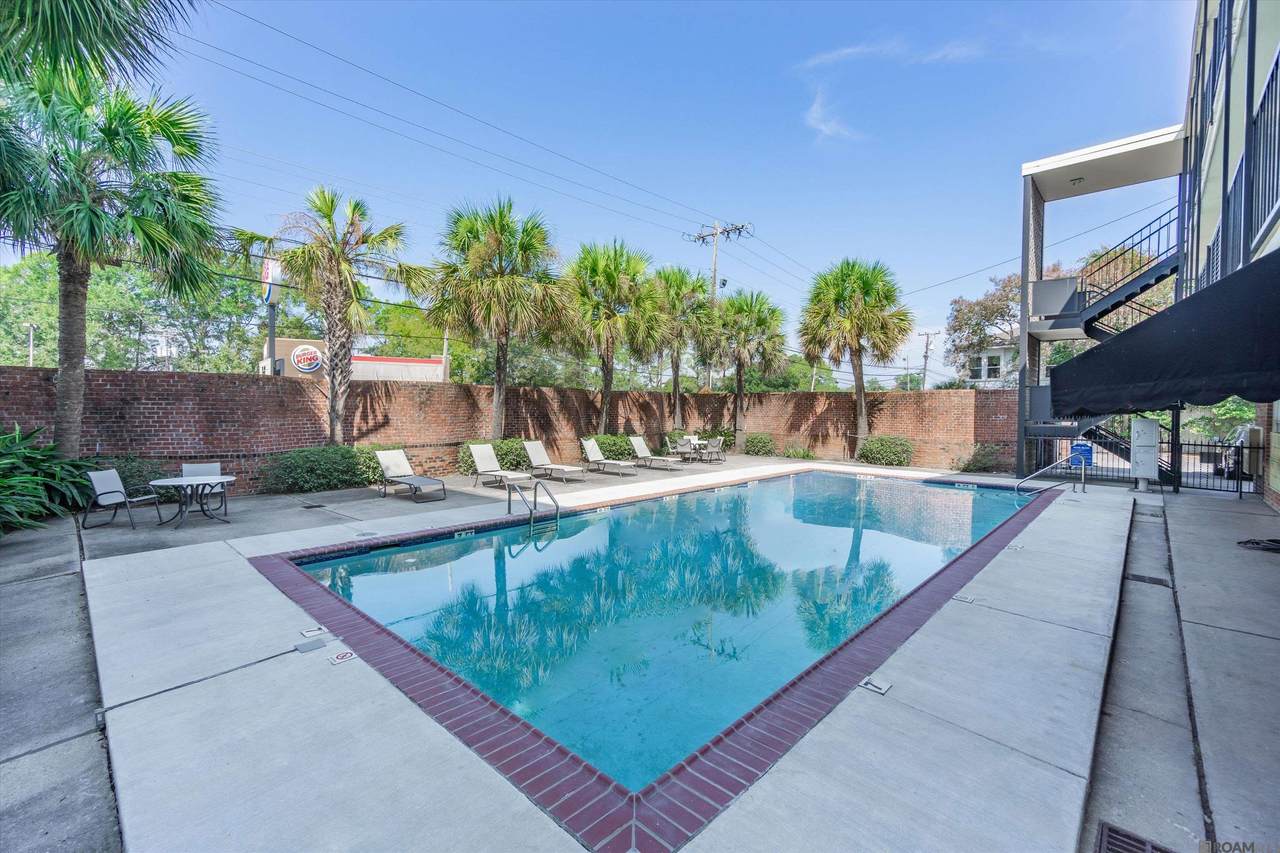 3101 Highland Rd - Photo 1