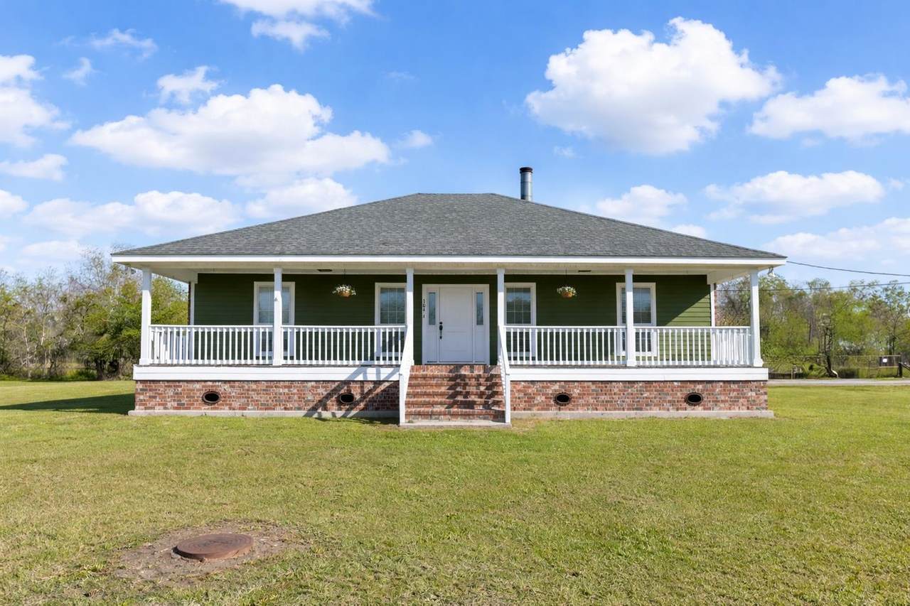304 Country Village Drive - Photo 1