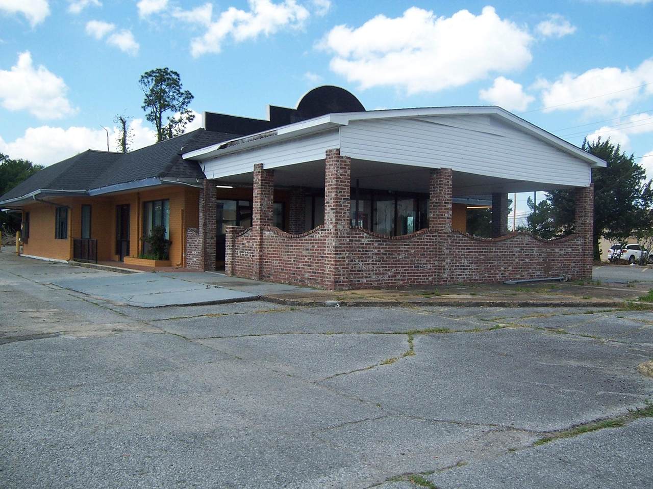 1110 Grand Caillou Road - Photo 1