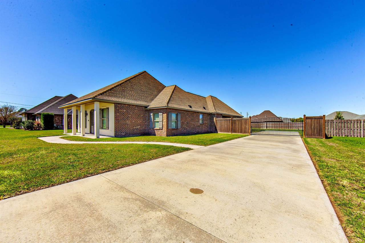 https://bt-photos.global.ssl.fastly.net/batonrouge/1280_boomver_1_2026005437-2.jpg