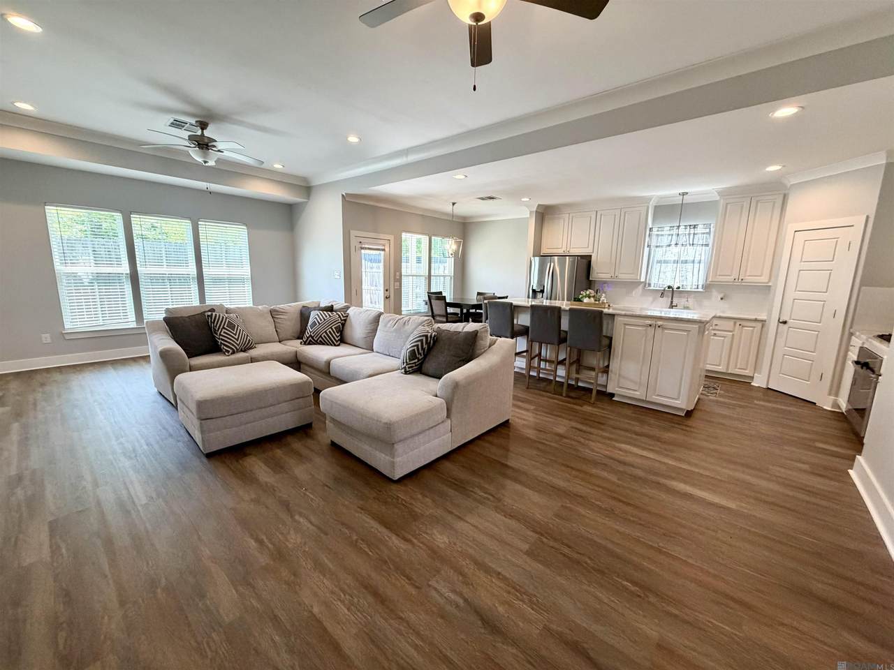 https://bt-photos.global.ssl.fastly.net/batonrouge/1280_boomver_2_2026005636-2.jpg