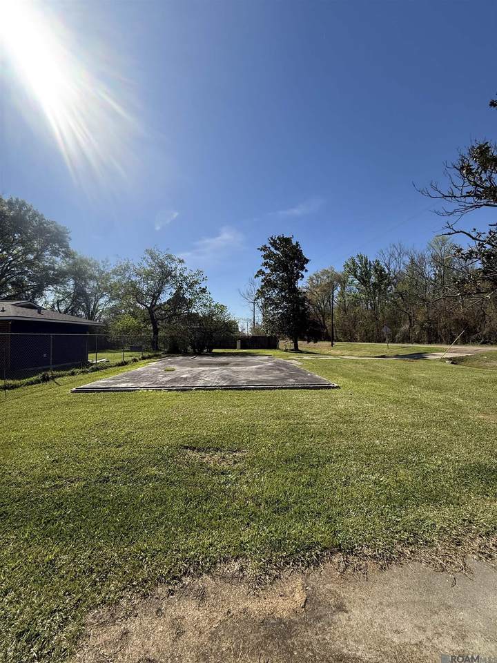 2326 Thomas - Photo 1