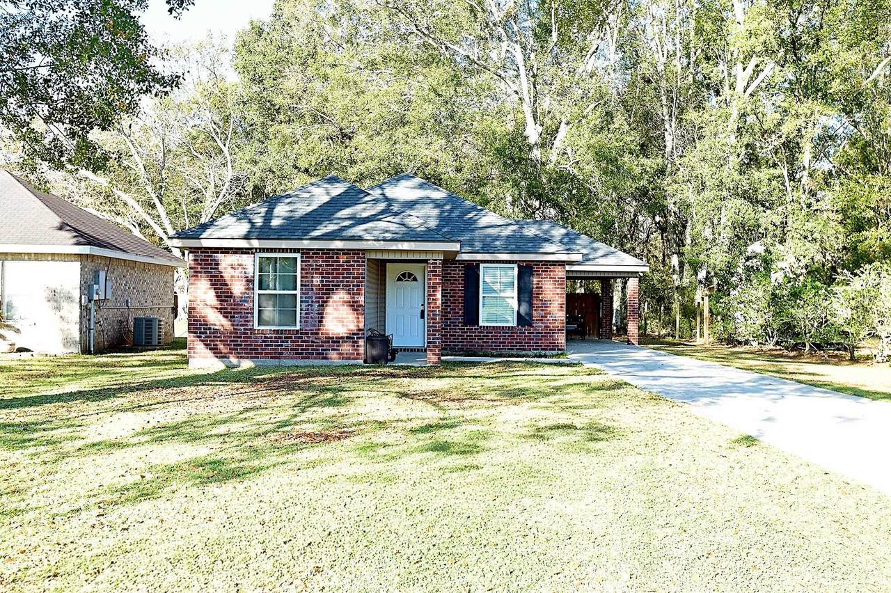 160 Marina Dr - Photo 1