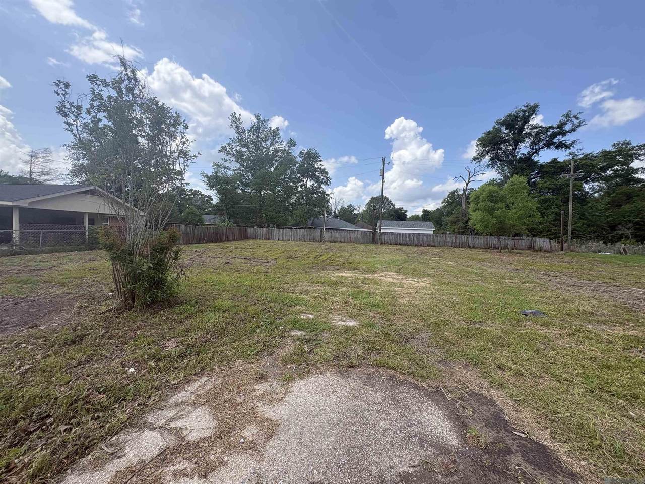 https://bt-photos.global.ssl.fastly.net/batonrouge/1280_boomver_1_2026005879-2.jpg