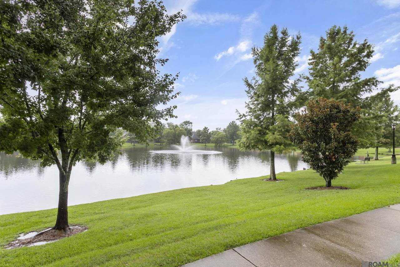 809 Summer Breeze Dr - Photo 1